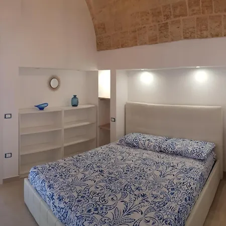 Apartment Pescoluse With Pool And Sea View - Happy