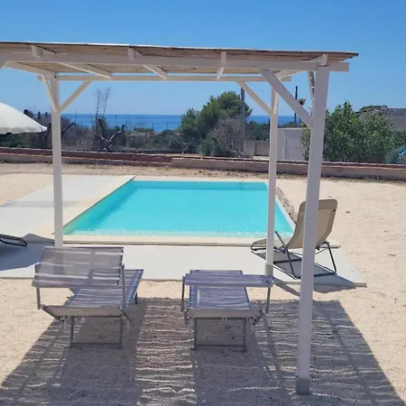 Apartment Pescoluse With Pool And Sea View - Happy Salve